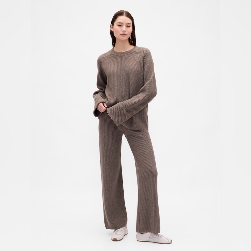 Gap Cash Soft matching sweater set